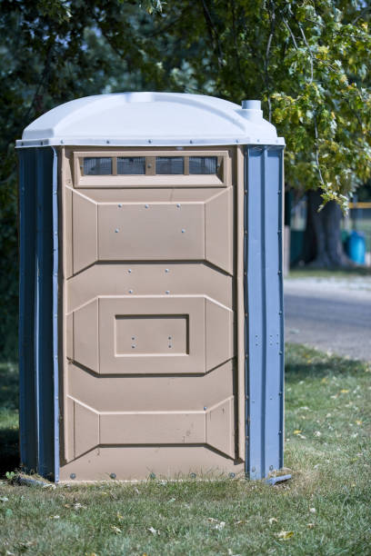 Affordable portable toilet rental in Lacombe, LA